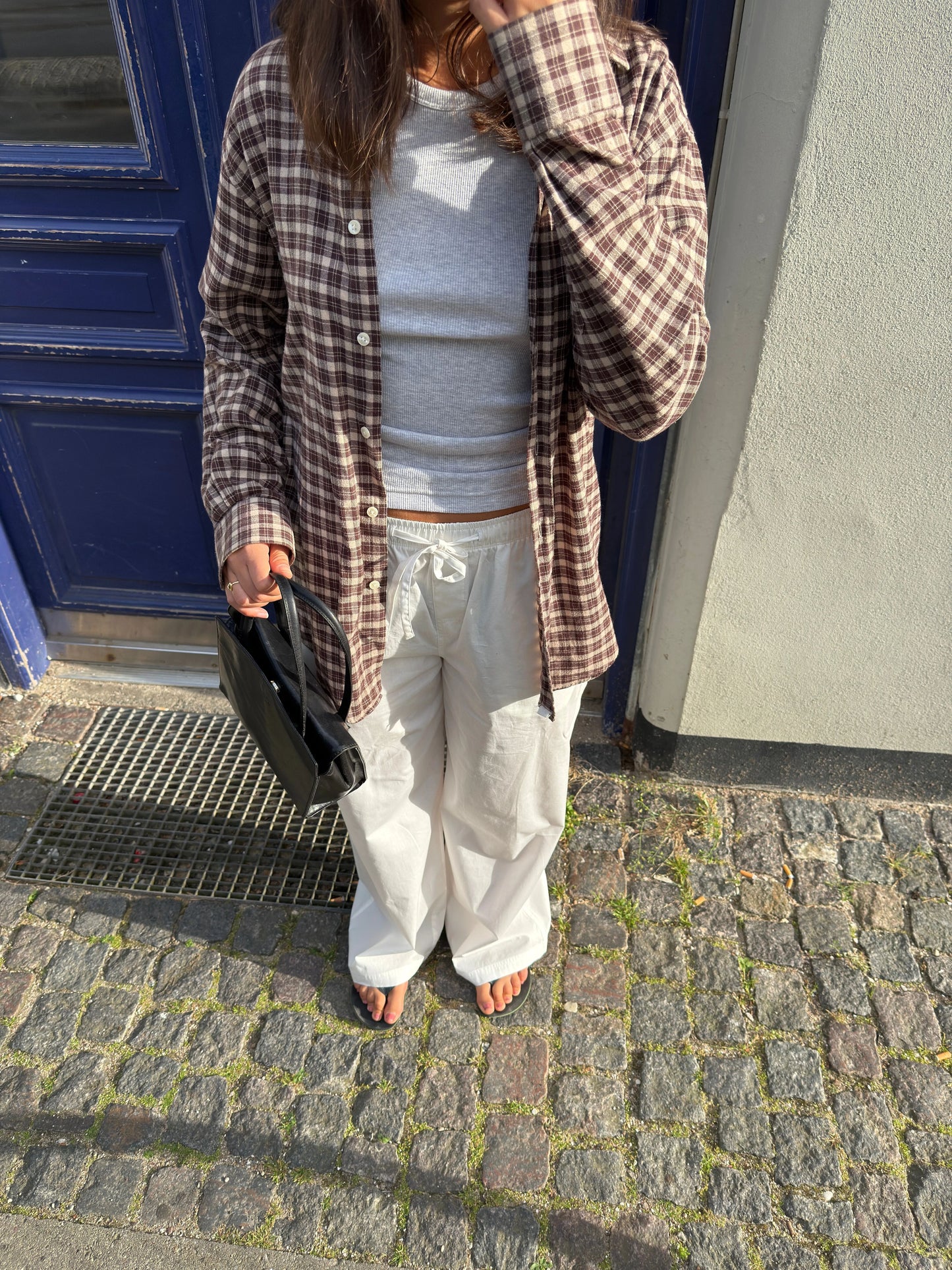 Katja is 170 cm tall and wears size M. | white