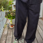 Peter is 188 cm tall and wears size L. | black