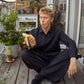 Peter is 188 cm tall and wears size L. | black