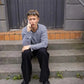 Peter is 188 cm tall and wears size L. | black