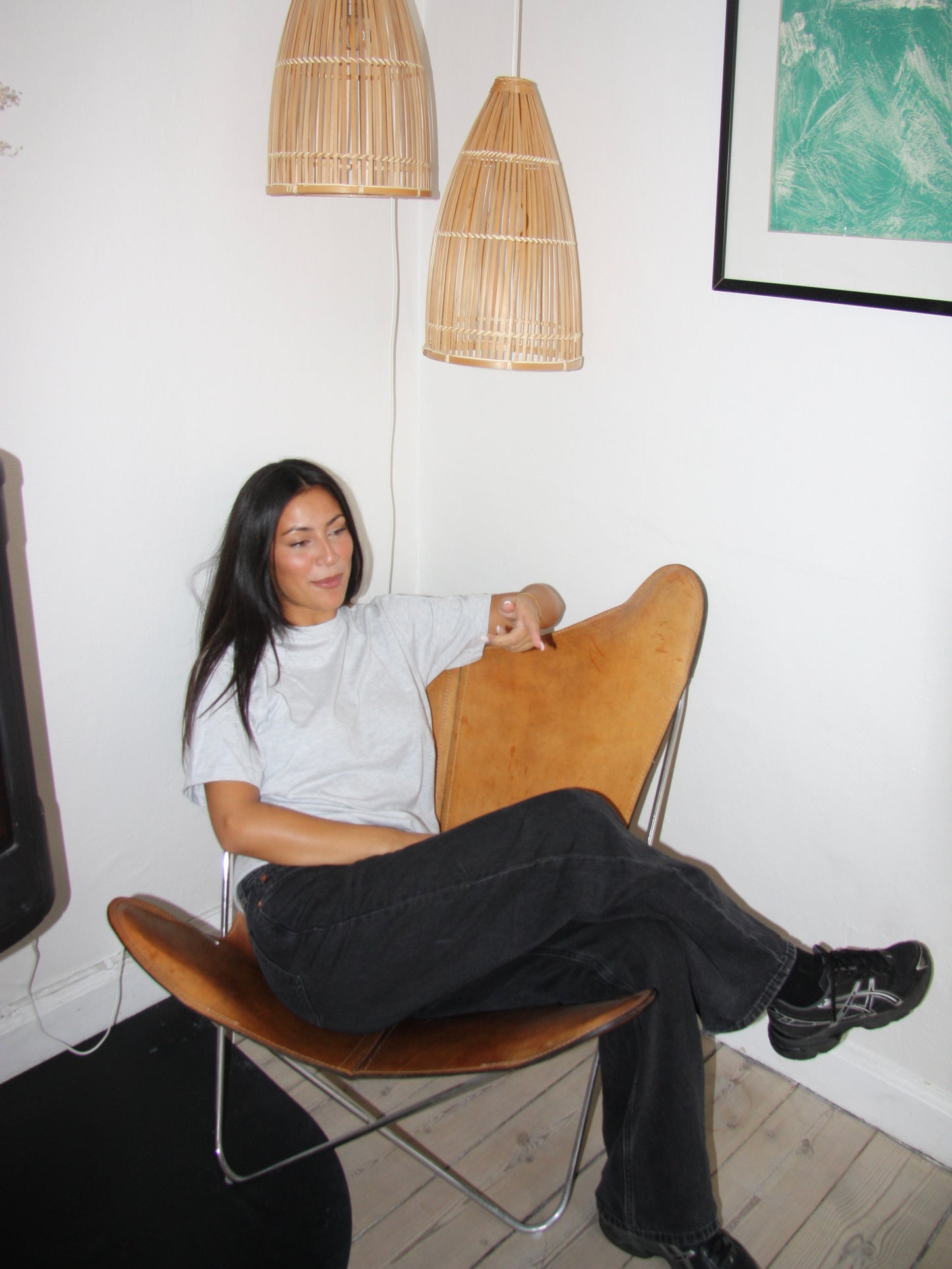 Nanna is 166 and wears size S. | grey